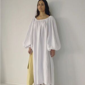 Cream Balloon-Sleeve Muumuu / Maxi Dress